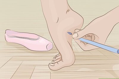 How to Break in New Pointe Shoes