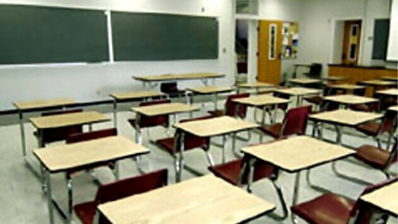 UP govt to recruit 10,000 teachers online starting October 15