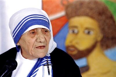 Mother Teresa to be Made Saint at Vatican Ceremony Today