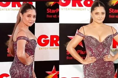 ITA Awards 2022: Rashami Desai Grabs All Eyeballs in Plunging Neckline Violet Dress, See Pics
