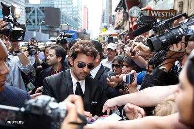 Hrithik makes Times Square traffic stop!