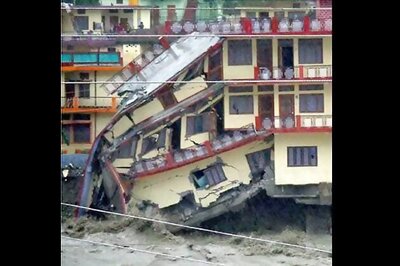 Andhra CM requests Uttarakhand to help stranded pilgrims