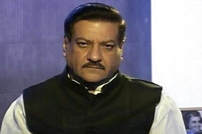 Chavan defends extension of Sanjay Dutt's parole, says no rules violated