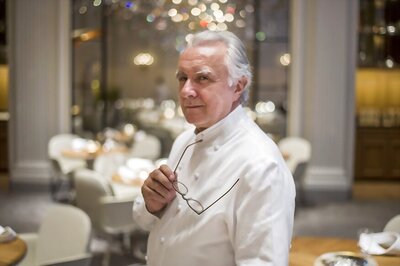 Chef Alain Ducasse to Create Menu for New Destination Cafe in Paris
