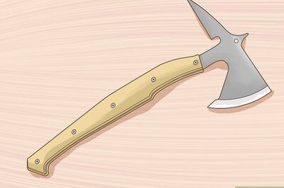 How to Throw a Tomahawk