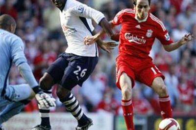 Fernando Torres spurs Liverpool to victory