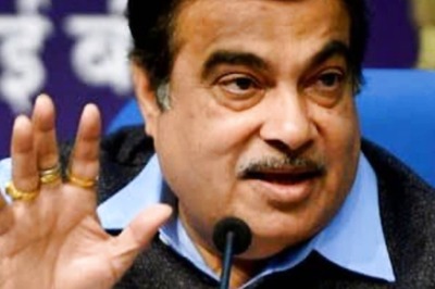 6 Airbags Will Be Mandatory In Every Car In India from October 2023, Announces Minister Nitin Gadkari