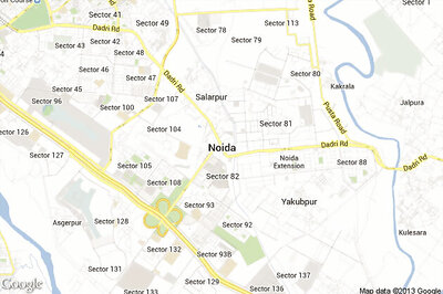 Noida residents demand conversion of land to freehold