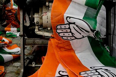 Cong open to work with SP, BSP in hung UP House