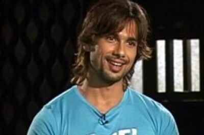 Bollywood Diary: It's raining girls on Shahid