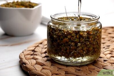 How to Make Natural Herbal Oil