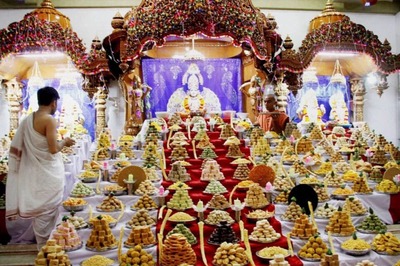 Diwali 2023: Kali Puja in Bengal to Pathar Ka Mela in Himachal, Special Rituals Across India