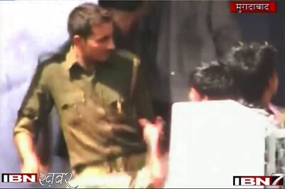 UP: Policemen force minor boys to drink liquor