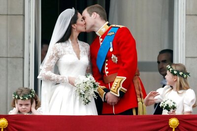 Truth Behind True Love's Kiss, Why People Tilt to the Right While Kissing