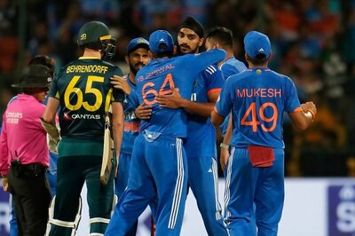 IND vs AUS 5th T20I: Mukesh Kumar, Shreyas Iyer Shine as India Beat Australia to Seal Series 4-1