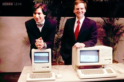Watch Steve Jobs demo the first Apple Mac back in 1984