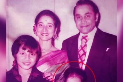 Guess This Actress From Her Childhood Pic; Hint: She Was Seen In Fabulous Lives Of Bollywood Wives