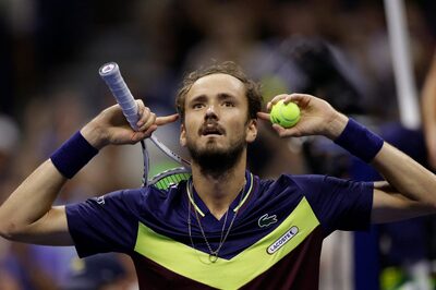 Daniil Medvedev Upsets Defending Champion Carlos Alcaraz To Reach US Open Final