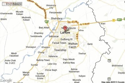 US warns citizens not to travel to Pakistan over terror threat