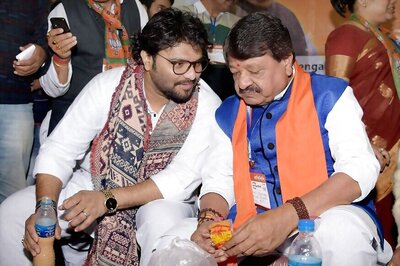 SP-Congress Pact in UP 'Alliance of Looters': Vijayvargiya