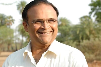 Government honours South actors recommended by Mohan