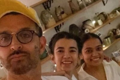 Hrithik Roshan, Saba Azad Spotted Attending Pottery Class Amid War 2 Shoot, Photo Goes Viral