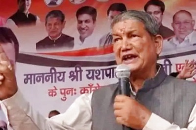 Man Carrying Knife Shuts 'Jai Shree Ram', Climbs Stage at Harish Rawat's Rally in Uttarakhand