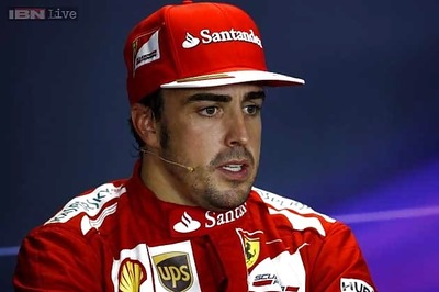 Fernando Alonso refuses to rule out Ferrari departure