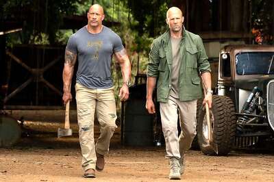 Dwayne The Rock Johnson Celebrates Hobbs And Shaw Beating Avengers Endgame Box Office Record