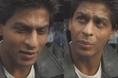 SRK Having a 'Charming' Little Chat With German Woman in Old Video Floors Twitter
