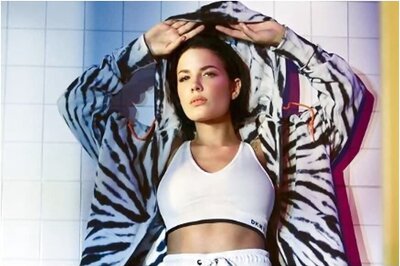 Singer Halsey Says She was Hit by Rubber Bullets at George Floyd Protests