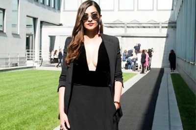 Sonam Kapoor Gives a Befitting Reply to Online Troll Calling Her a 'Flop Actor'