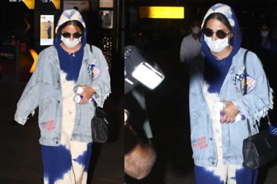 Grieving Hina Khan Tells Paps 'Please Let Me Go' As She Reaches Mumbai After Father's Death