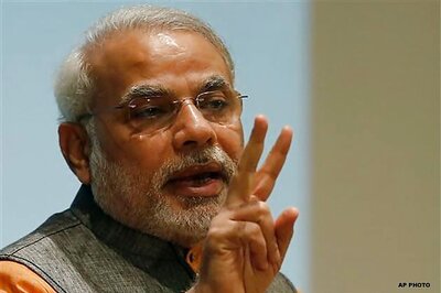 Modi reviews Gujarat water supply situation, urges focus on Kutch