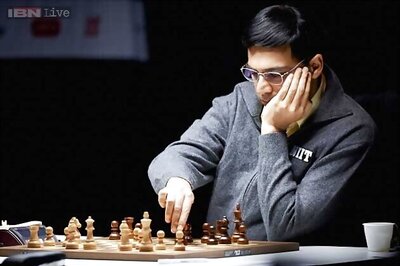 Viswanathan Anand right on track, says Grandmaster Krishnan Sasikaran