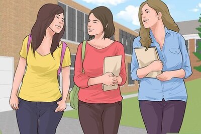 How to Avoid Being Annoying While Around Your Friends