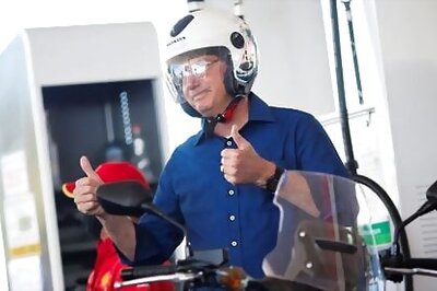 Brazil's Bolsonaro sticks to travel plan despite 'mold' in lungs