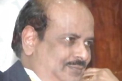 Dinakaran issue divides Advocates Association