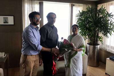 Sena Chief Uddhav's Meet With Mamata Sparks Debate in Political Circles