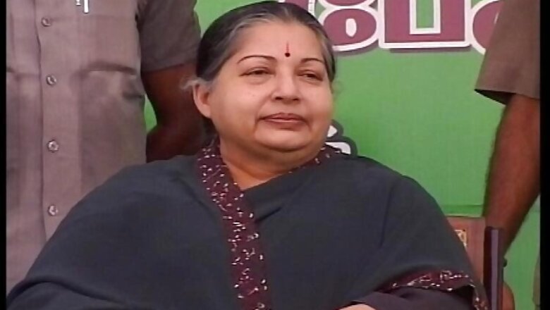 Jayalalithaa re-elected as AIADMK legislature party leader, to be sworn in as Tamil Nadu CM on Saturday