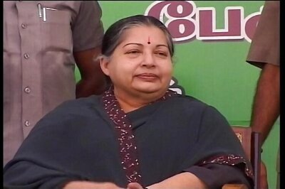Jayalalithaa re-elected as AIADMK legislature party leader, to be sworn in as Tamil Nadu CM on Saturday