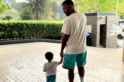 Sonam Kapoor And Anand Ahuja's Son Vayu Bonds With Grandparents In Adorable Famjam