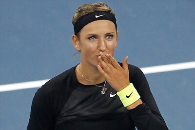 Azarenka, Sharapova advance to China Open quarter-finals