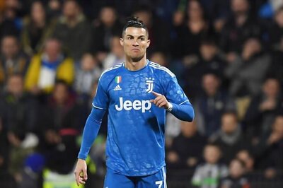 Cristiano Ronaldo Returns to Turin After Coronavirus Lockdown as Serie A Prepares for Restart