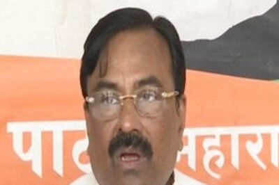 Maha BJP Leader Mungantiwar Says Party Will Expose Sena's 'Corrupt Practices', Not Form Alliance