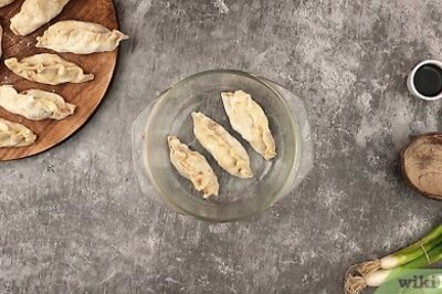How to Steam Dumplings on the Stove or in the Microwave