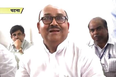 JD(U) MLA Narendra Singh booked for assaulting hotelier