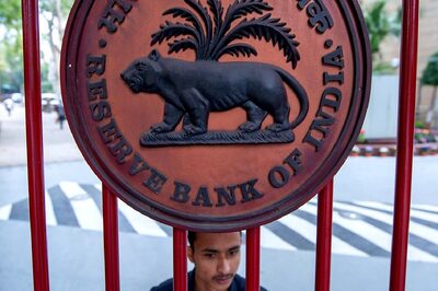 RBI Takes Measures To Attract Foreign Investments, Bolster Rupee