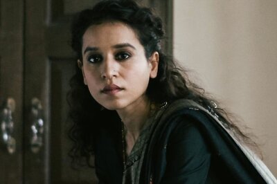 Tillotama Shome Says Troll Called Her 'Flop Actress Who Looks Likes Maid' And Twitter Loses Its Calm