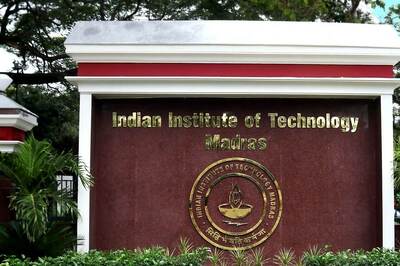 Vice President Congratulates IIT Madras for Bringing Out Science and Tech Magazine 'Shaastra'
